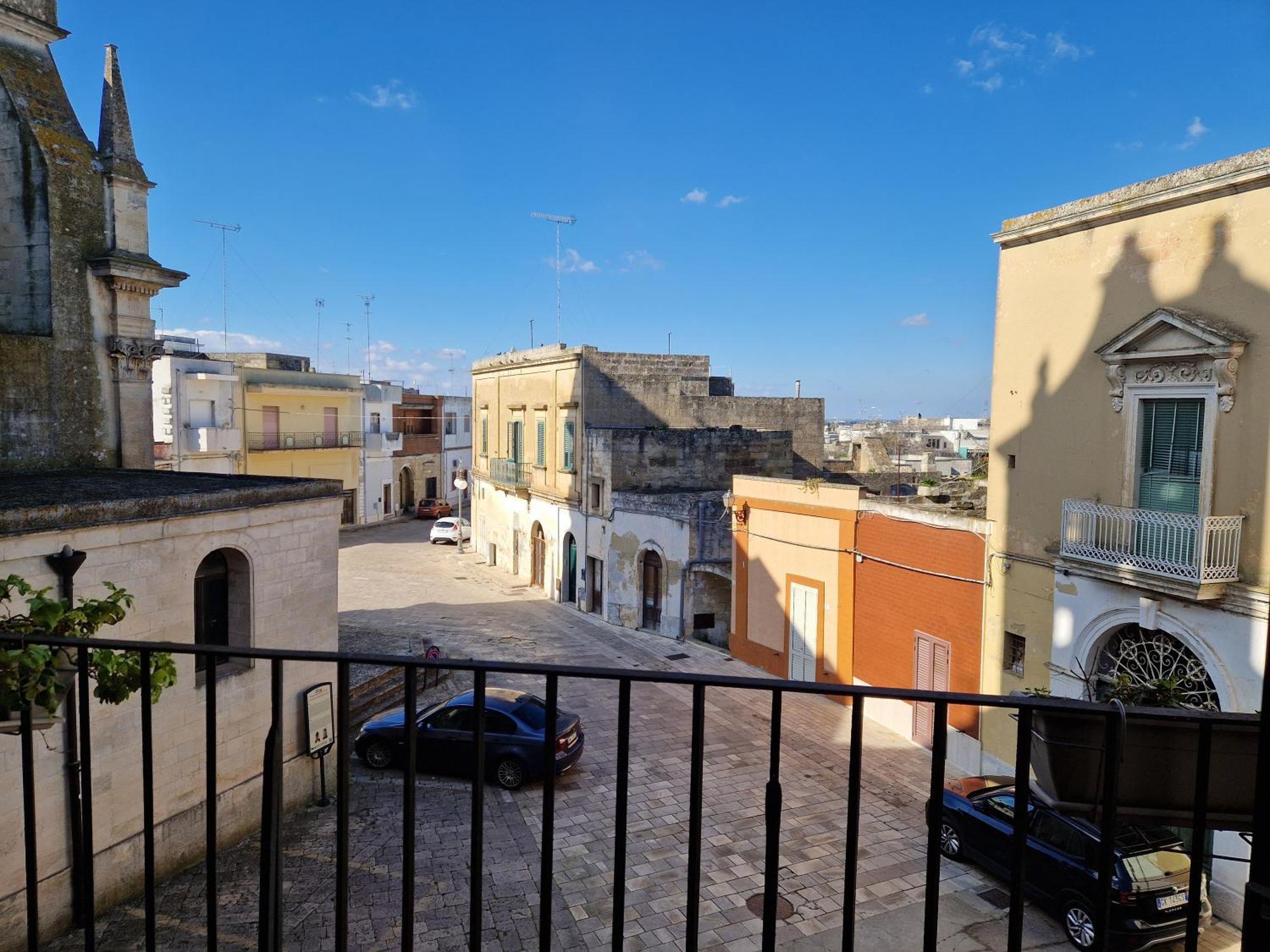 Palazzo Costantini Bed & Breakfast San Donato di Lecce ภายนอก รูปภาพ