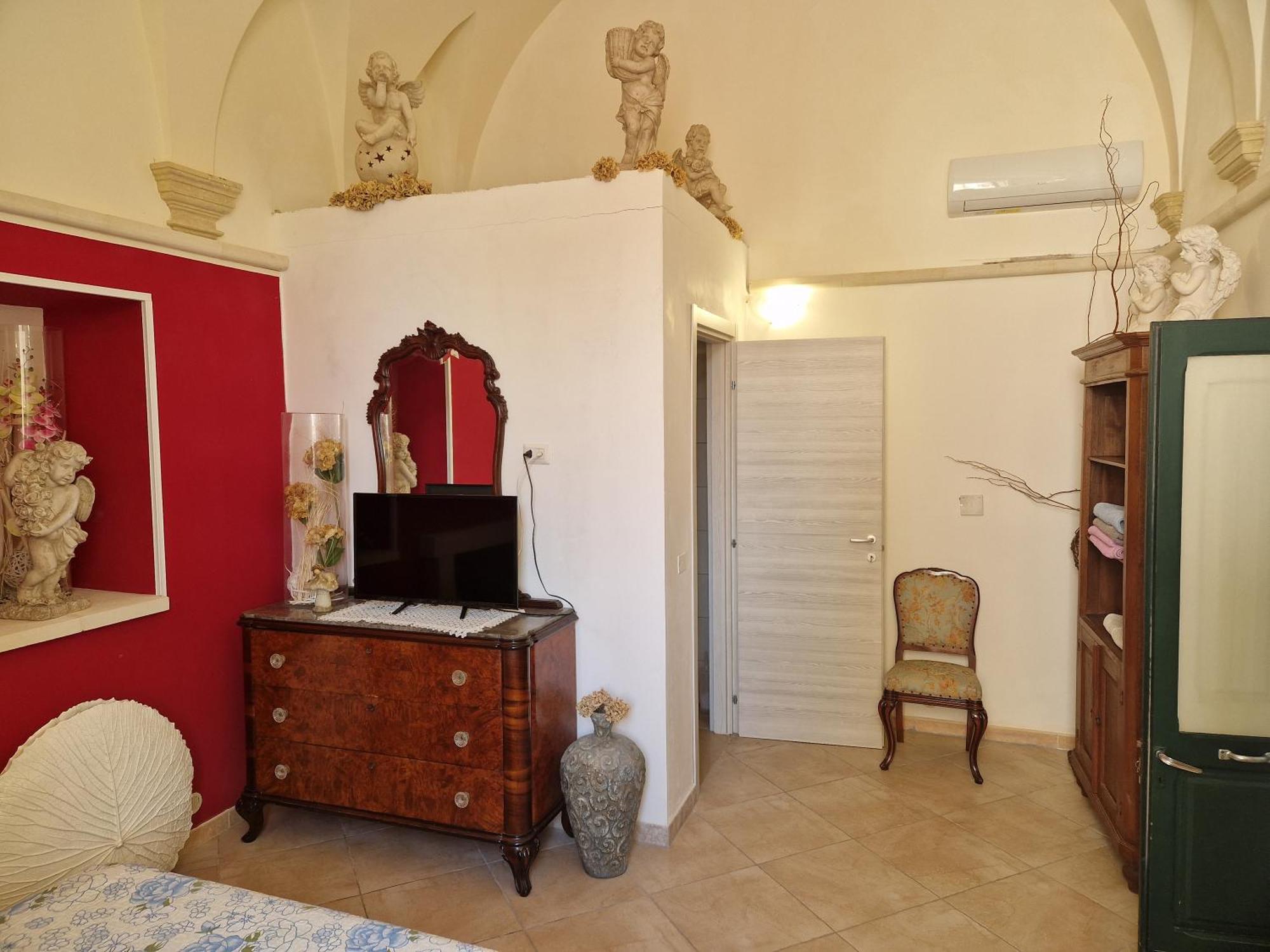 Palazzo Costantini Bed & Breakfast San Donato di Lecce ภายนอก รูปภาพ