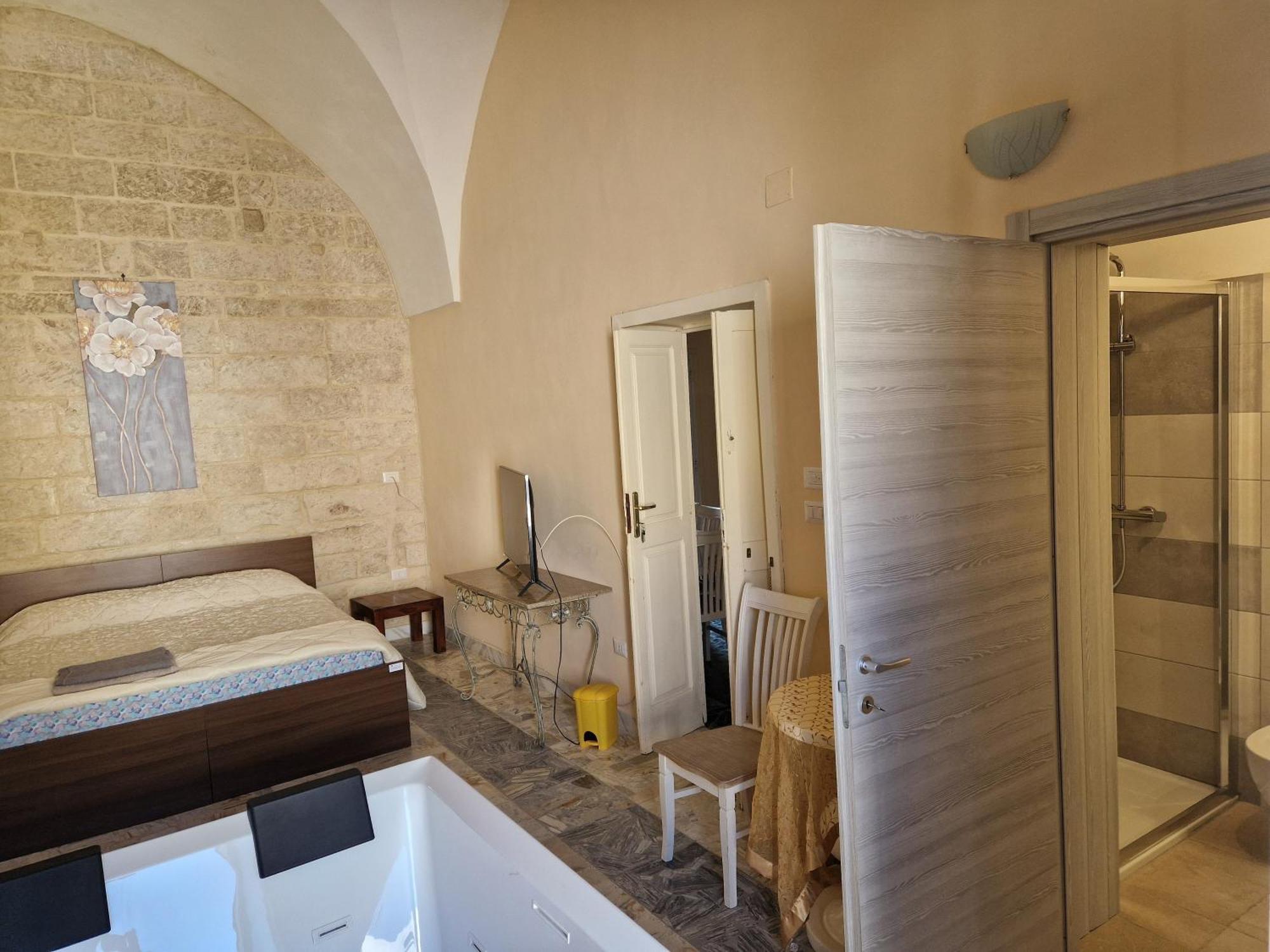Palazzo Costantini Bed & Breakfast San Donato di Lecce ภายนอก รูปภาพ