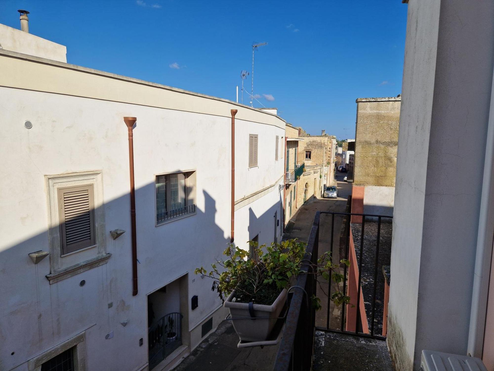 Palazzo Costantini Bed & Breakfast San Donato di Lecce ภายนอก รูปภาพ