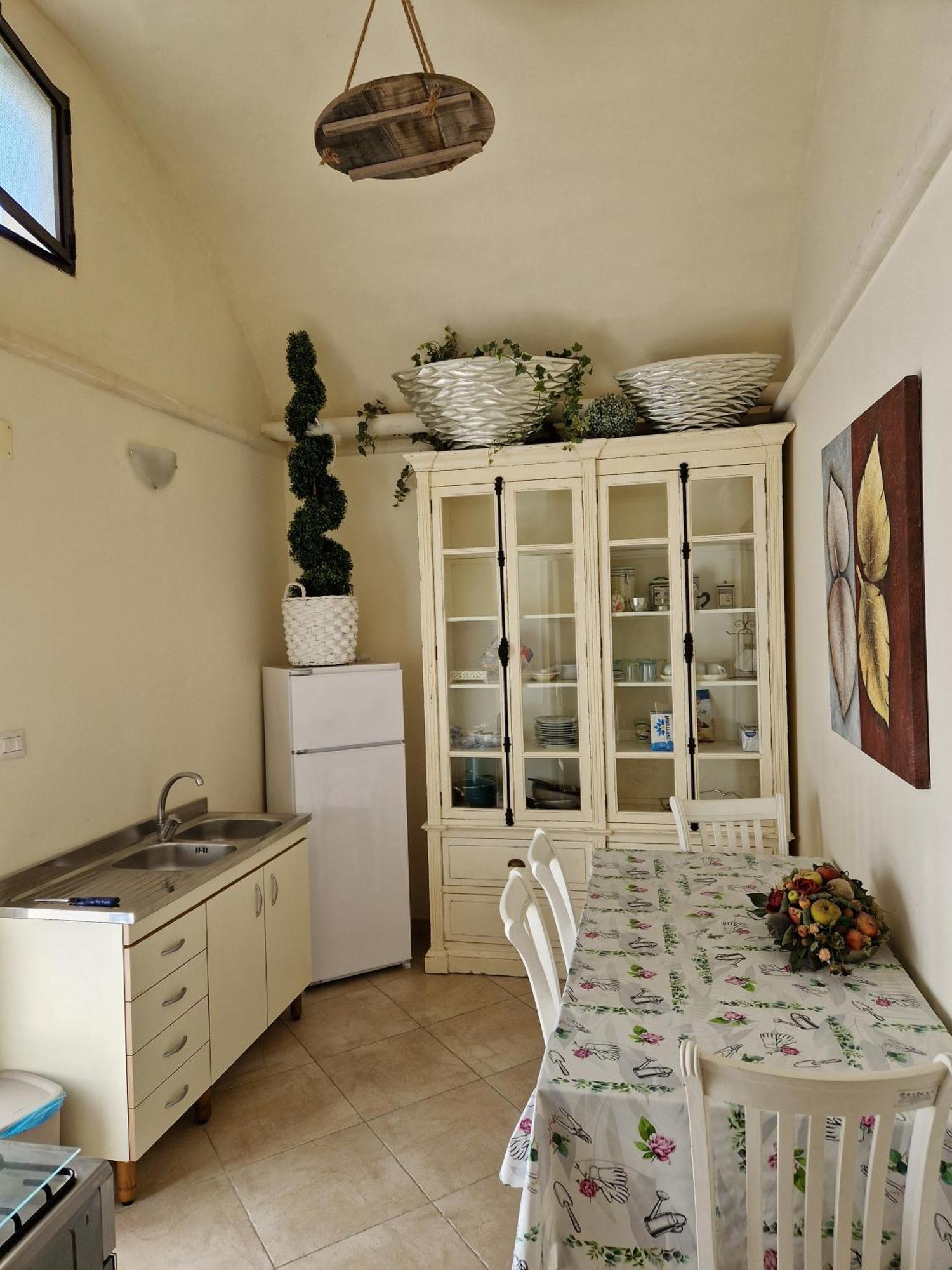 Palazzo Costantini Bed & Breakfast San Donato di Lecce ภายนอก รูปภาพ